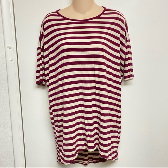 LULAROE IRMA Ribbed Burgundy Maroon Stripe Top‎ Tunic Size XS - Picture 1 of 6